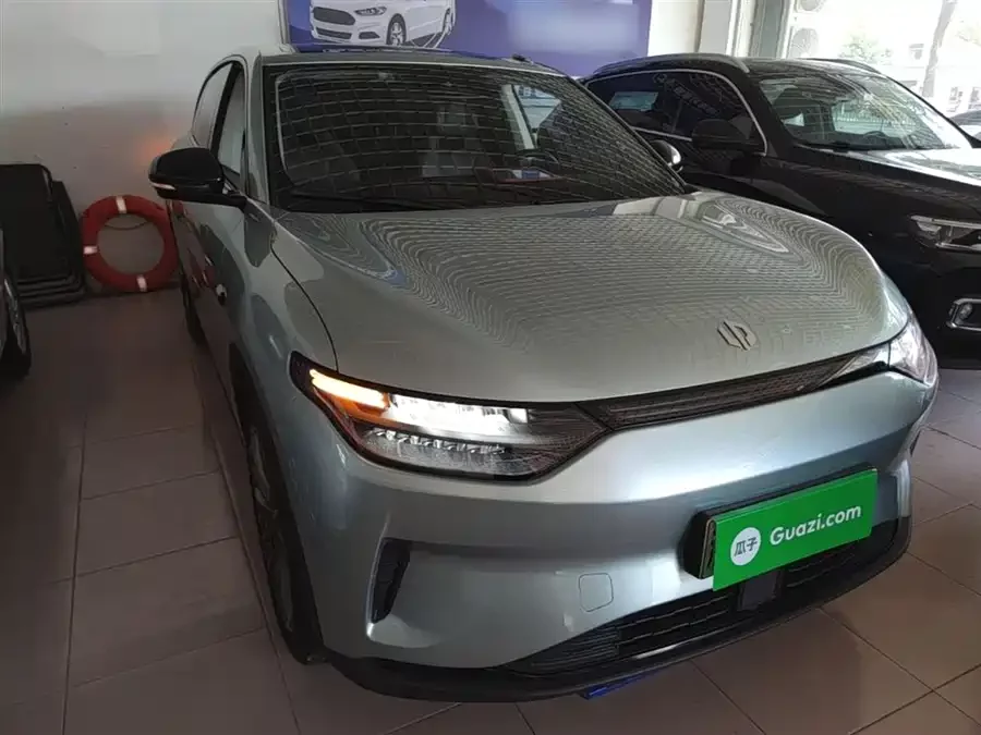 Leapmotor C11