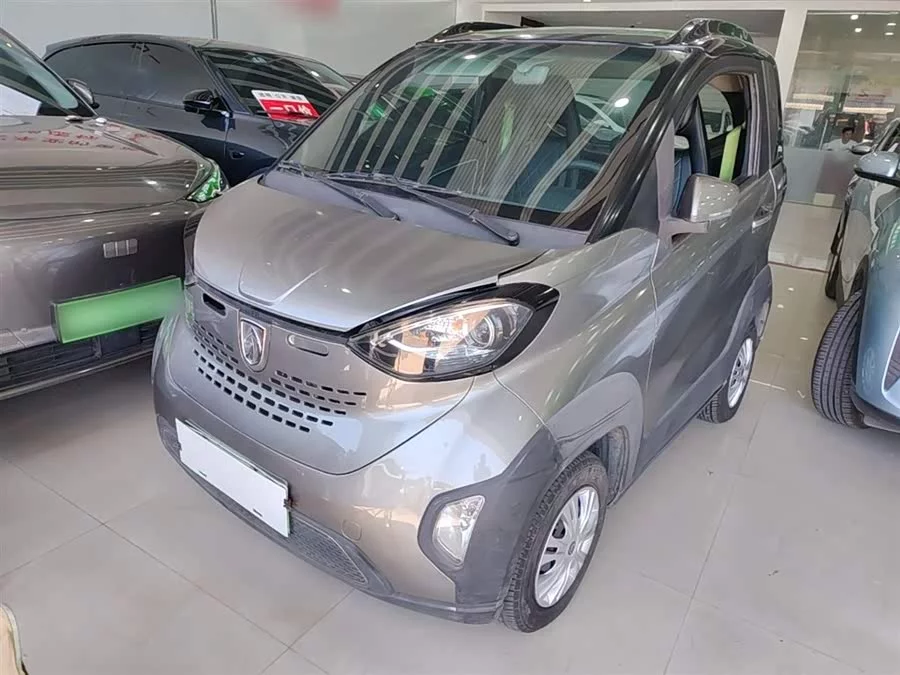 Baojun E100
