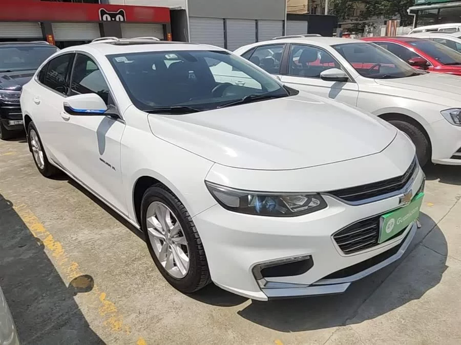 Chevrolet Malibu XL