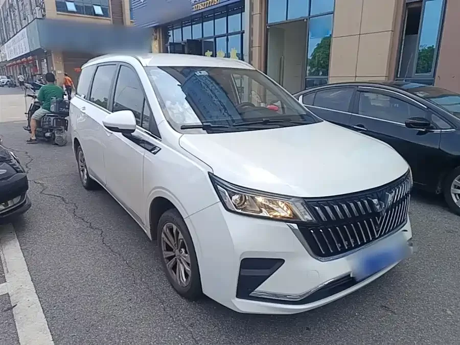 Wuling Jiachen