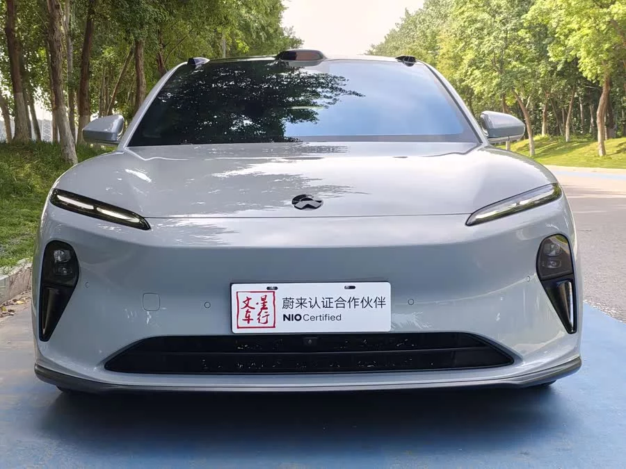 NIO ET5T