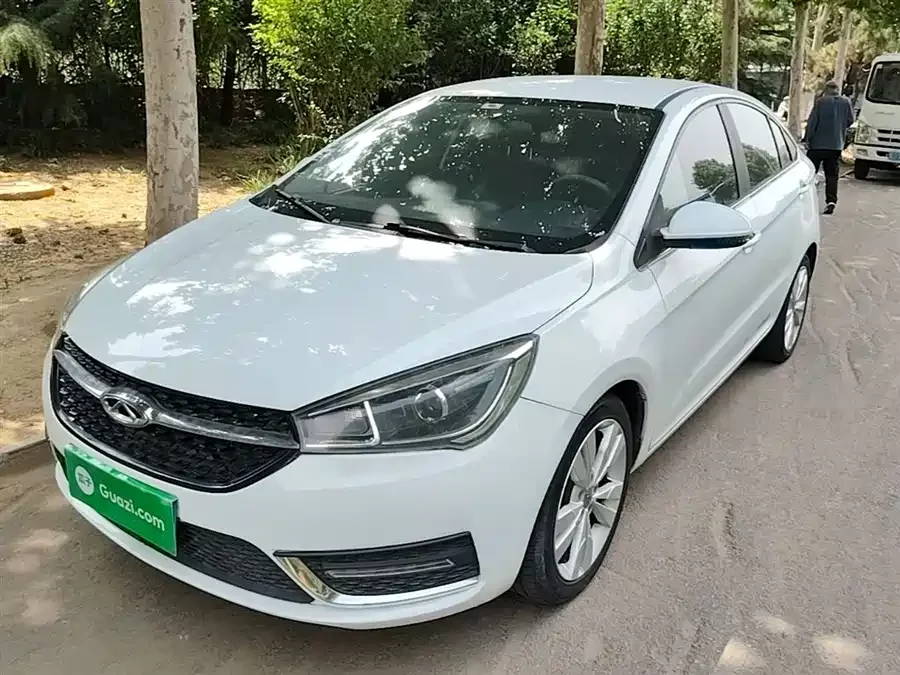 Chery Arrizo 5