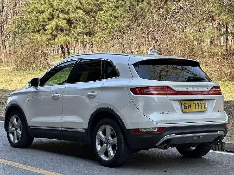 Lincoln MKC