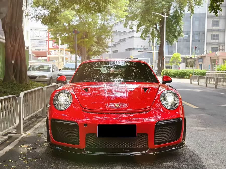 Porsche 911