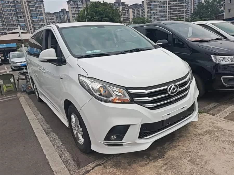 Maxus G10