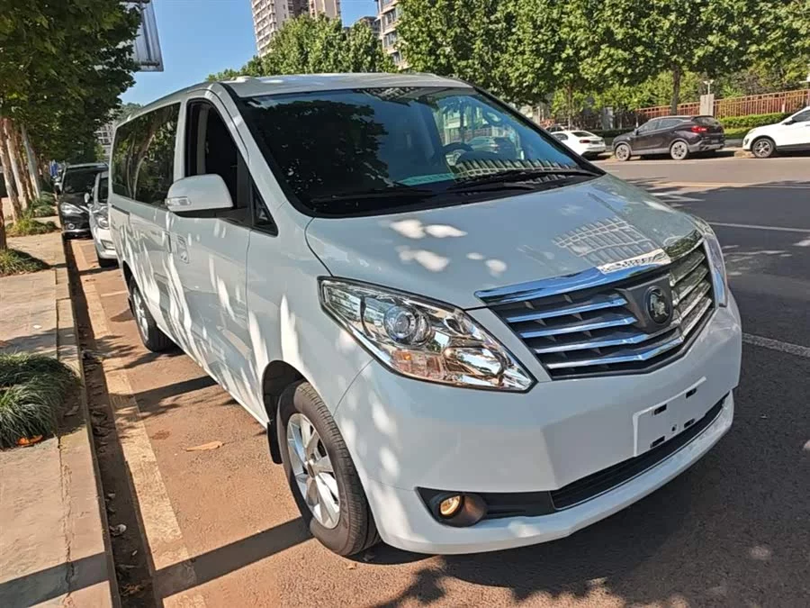 Dongfeng Lingzhi PLUS