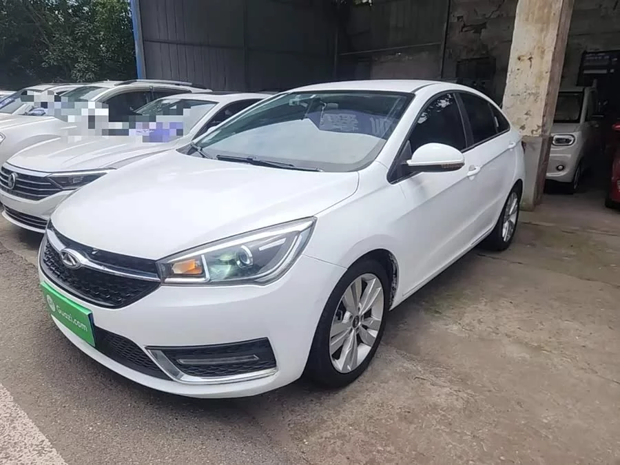 Chery Arrizo 5
