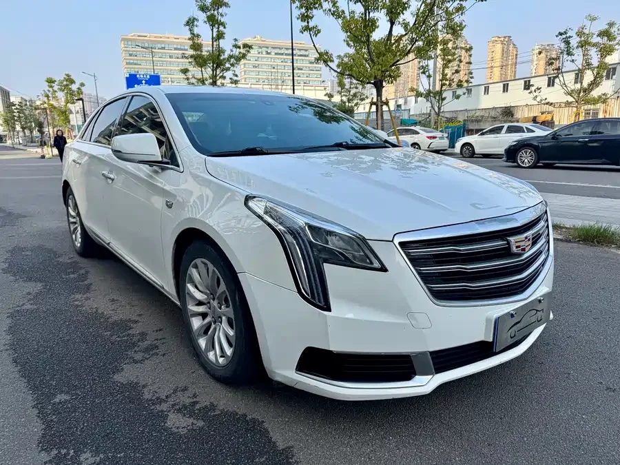 Cadillac XTS