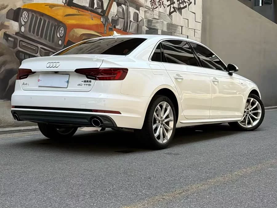 Audi A4L