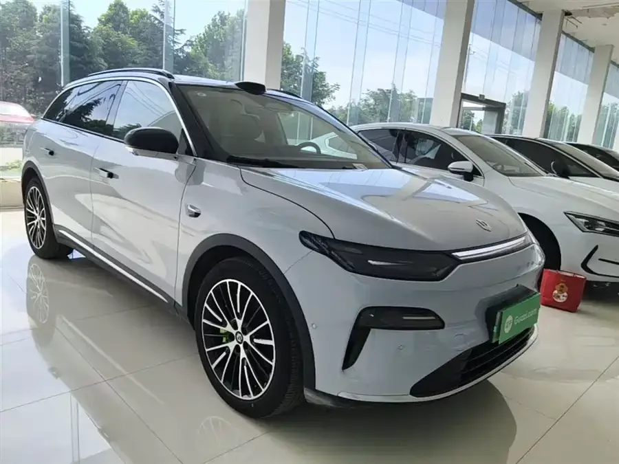 Leapmotor C11
