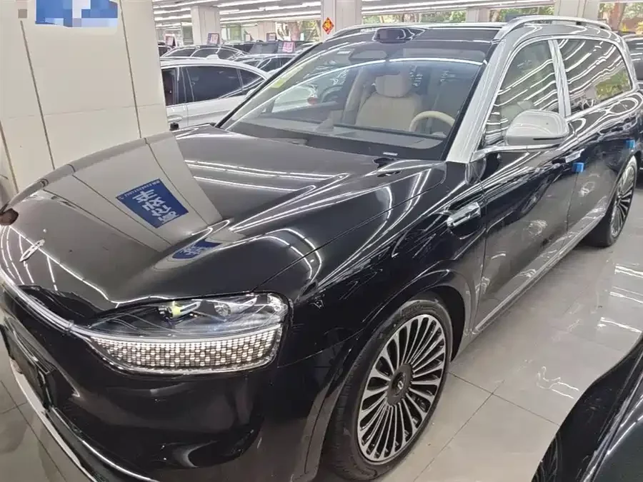 AITO Wenjie M9
