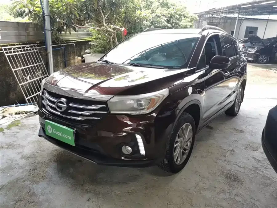 GAC Trumpchi GS4