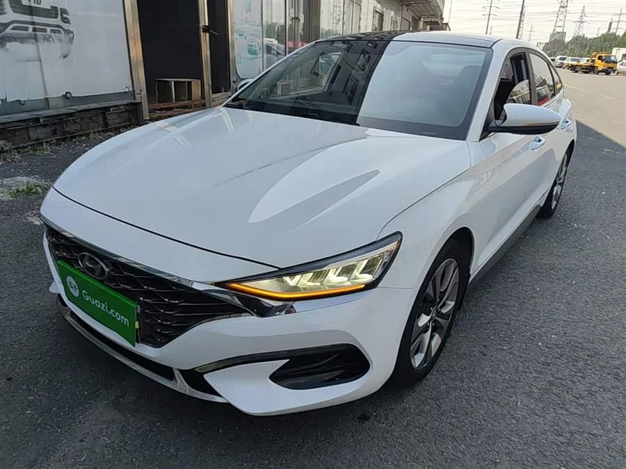 Hyundai Festa