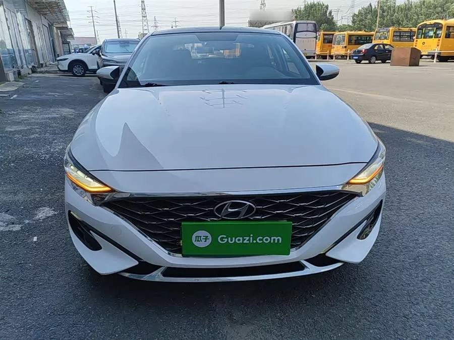 Hyundai Festa