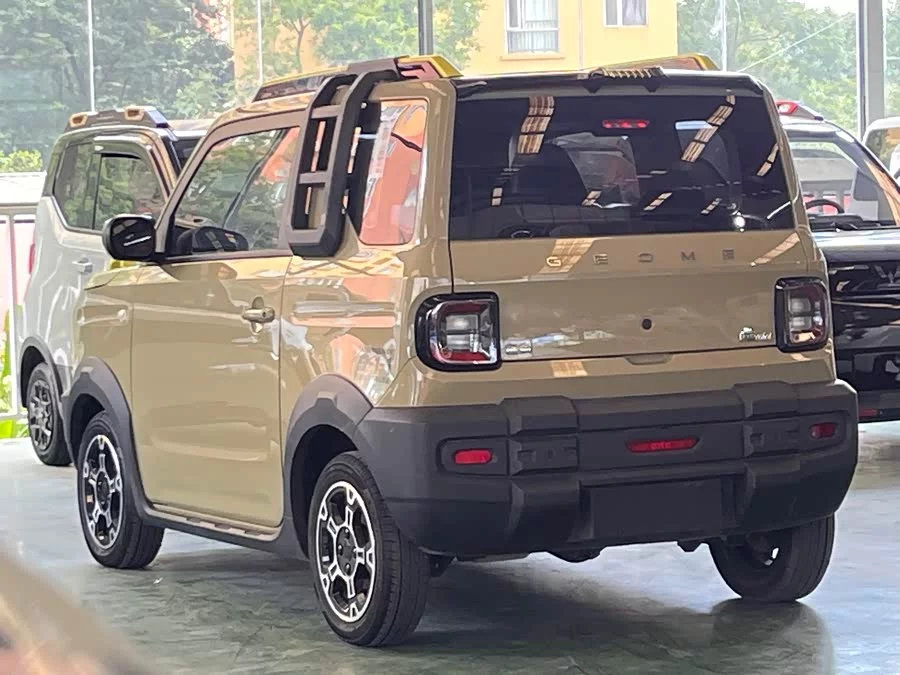 Geely Panda