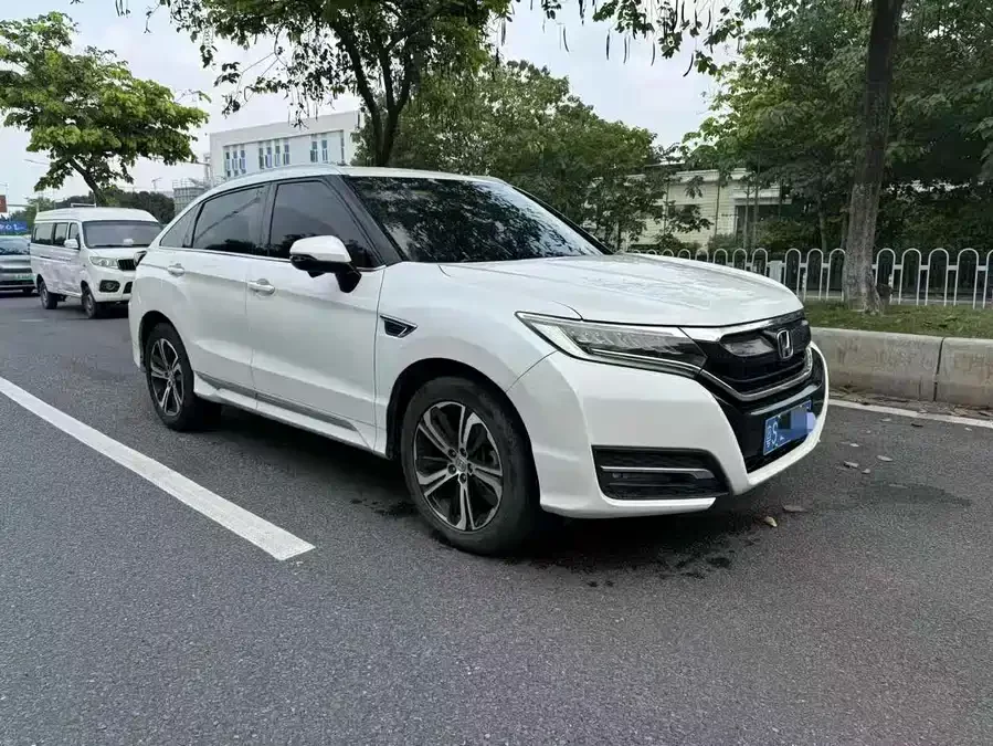 Honda UR-V