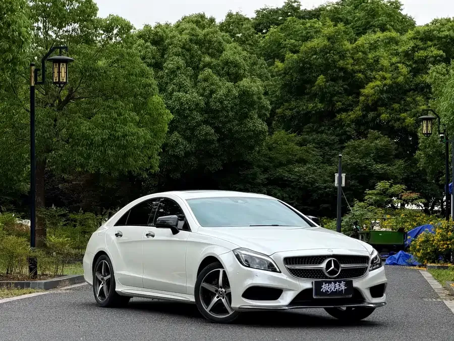 Mercedes Benz CLS