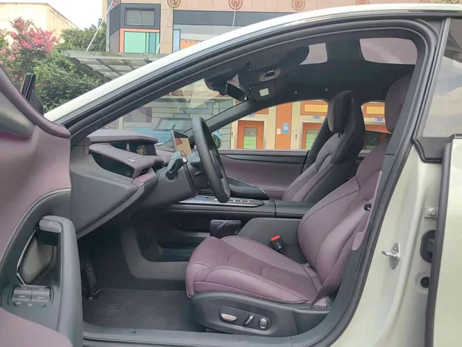 Xiaomi SU7