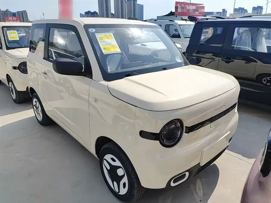 Geely Panda