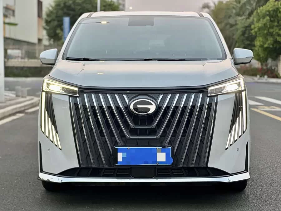 GAC Trumpchi M8