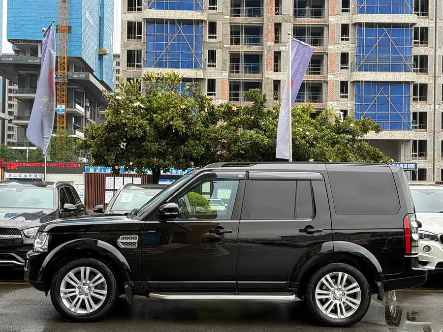 Land Rover finds