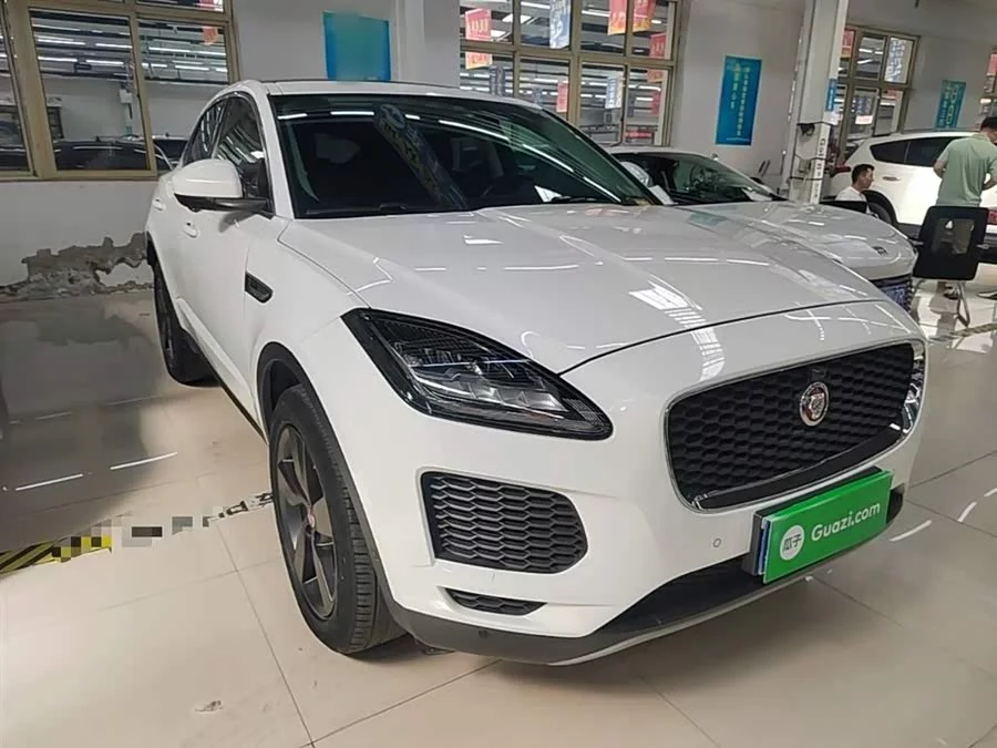 Jaguar E-PACE