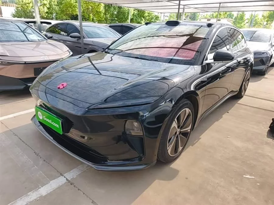 NIO ET5T