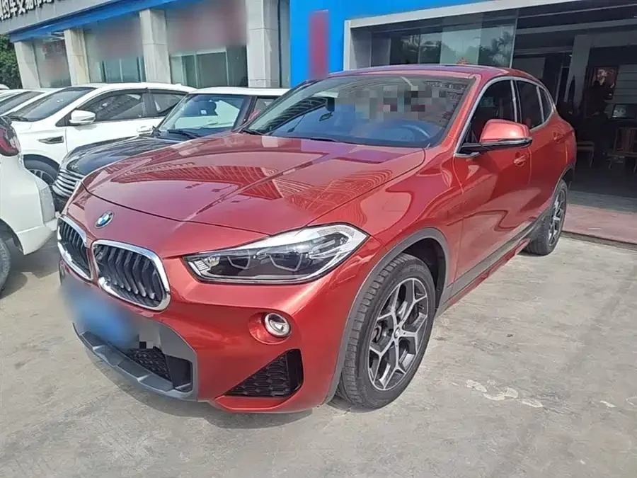 BMW X2