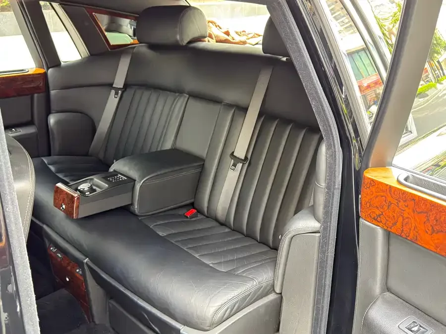 Rolls-Royce Phantom
