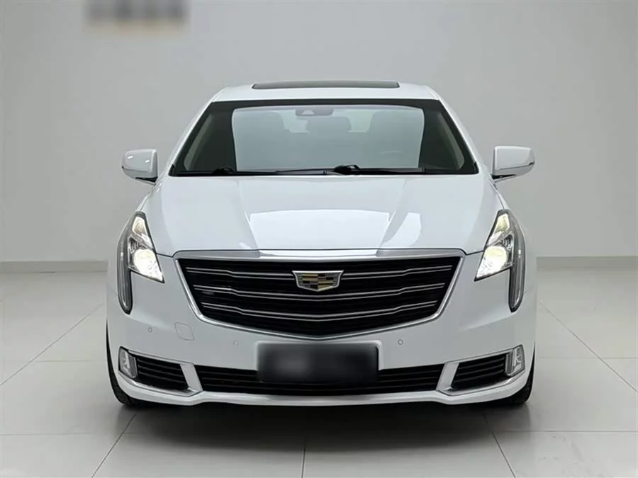 Cadillac XTS