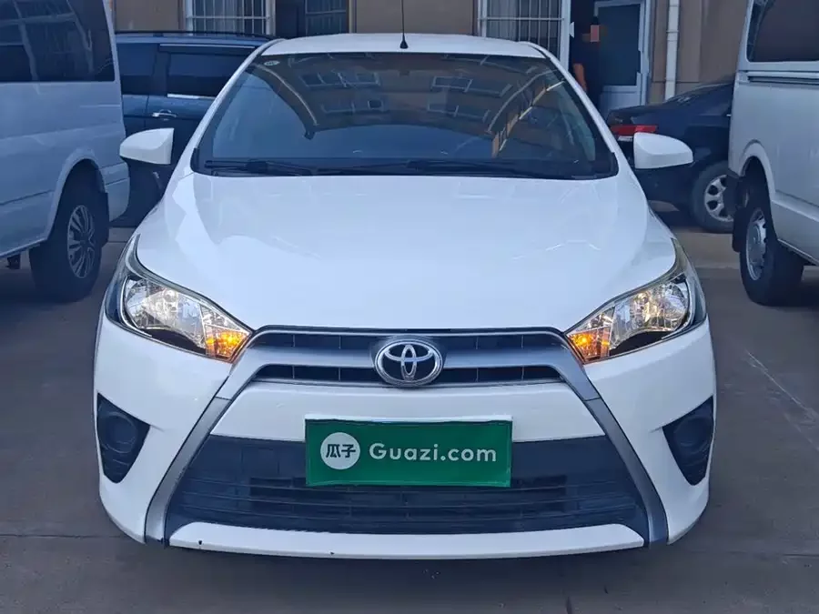 Toyota YARiS L