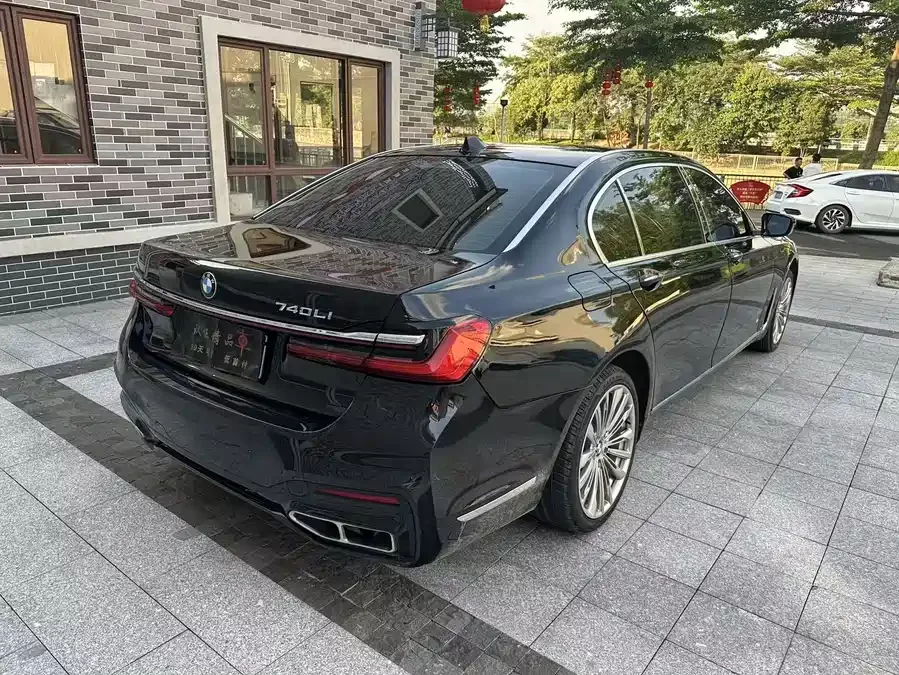 BMW 7 series