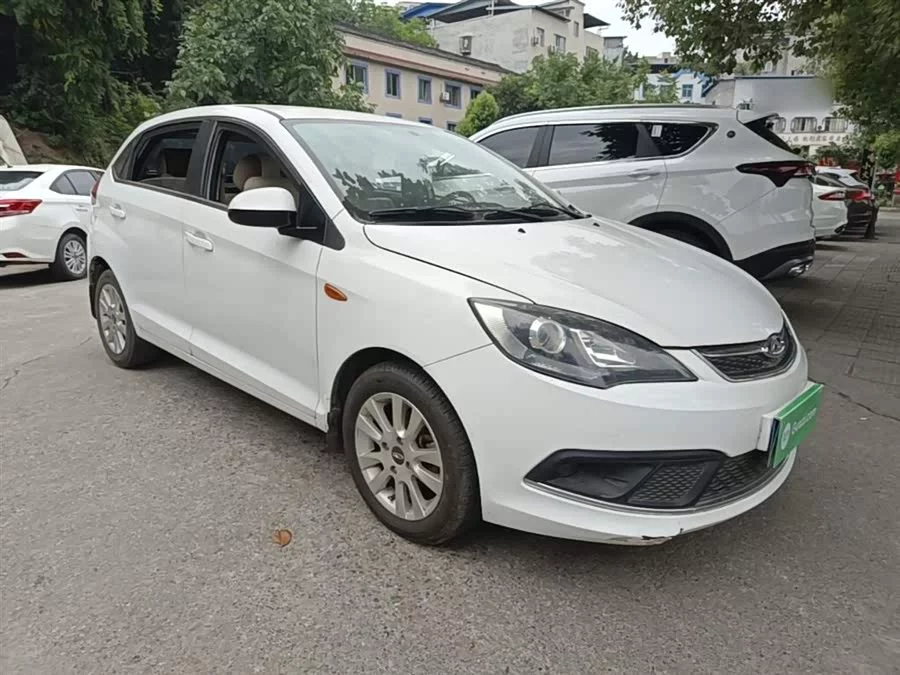 Chery Storm 2