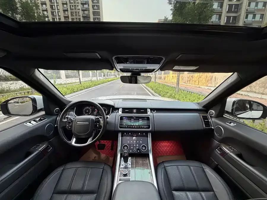 Land Rover Range Rover Sport New Energy