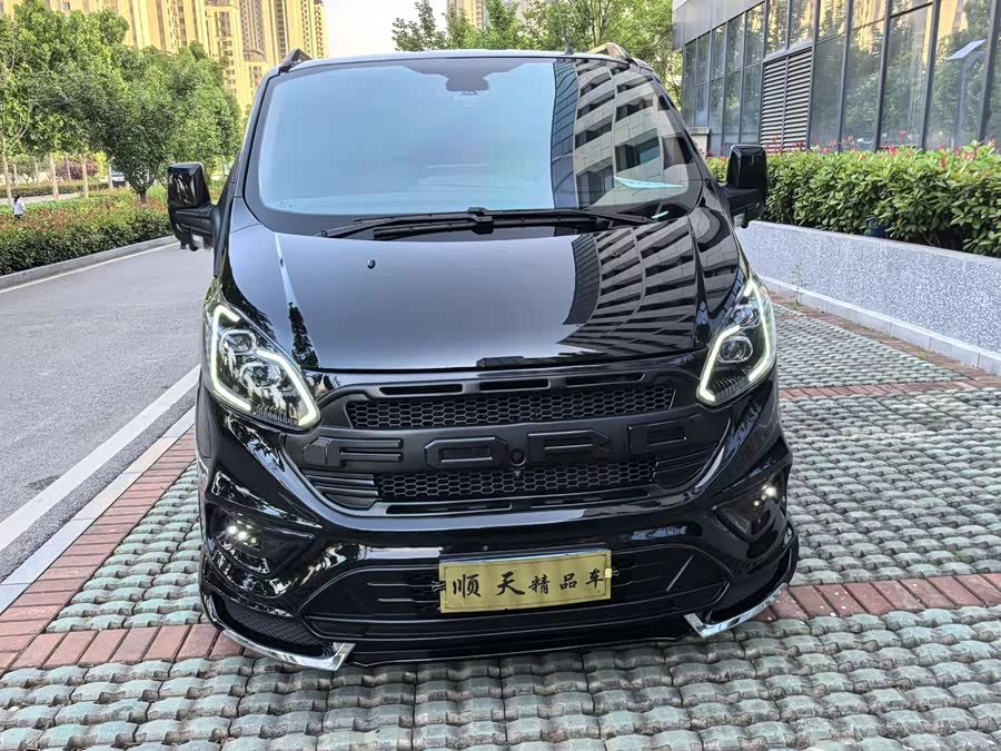 Ford Tourneo