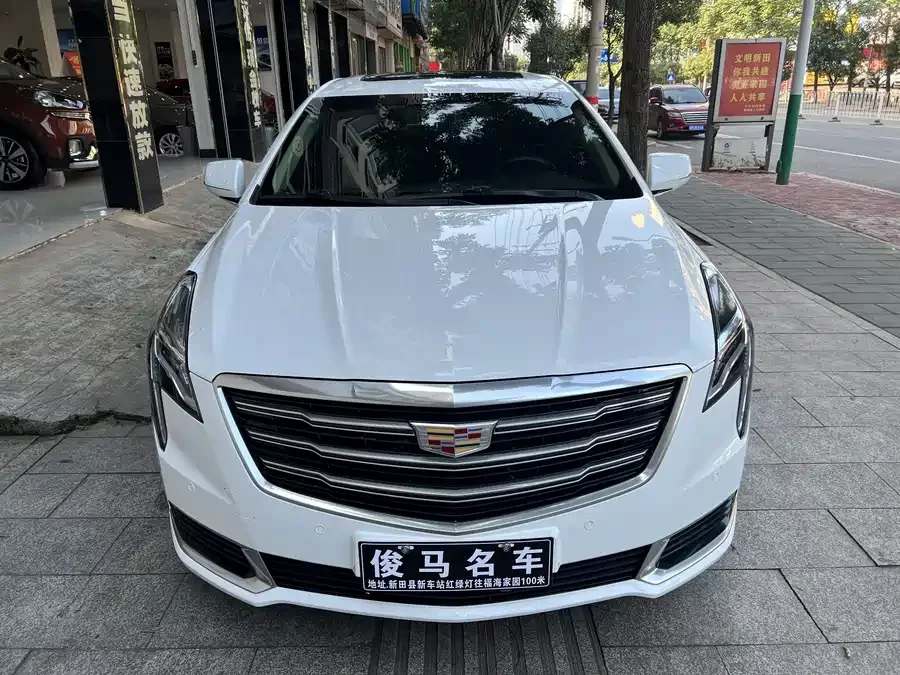 Cadillac XTS