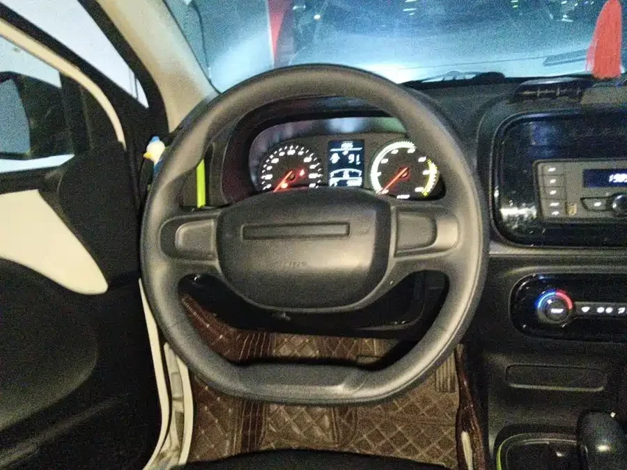 Roewe CLEVER