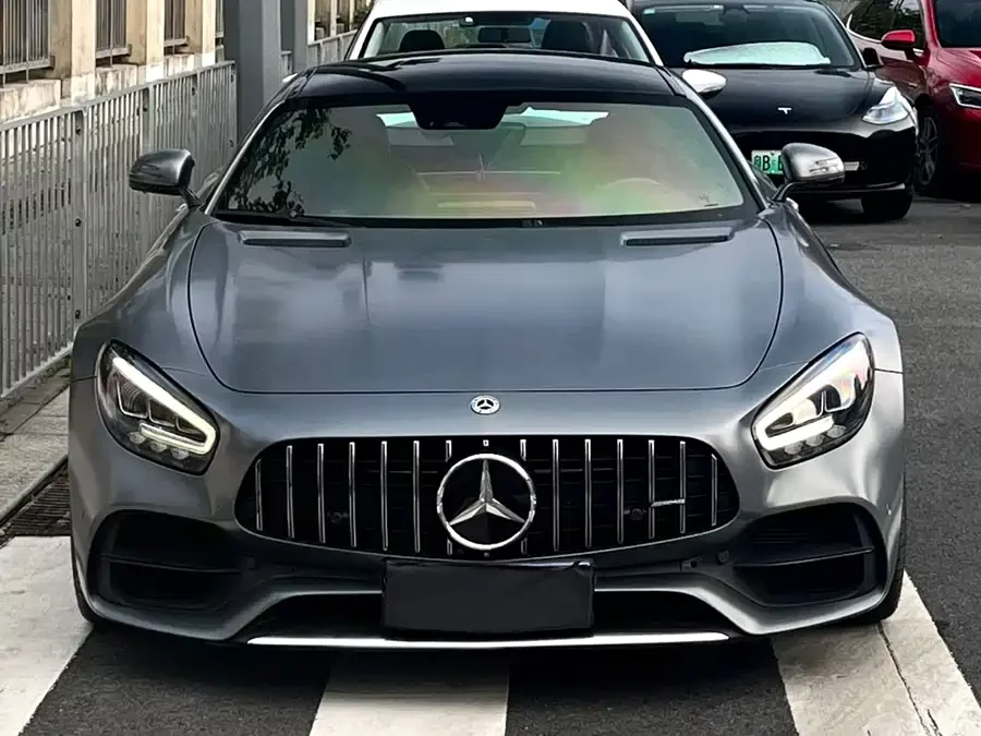 Mercedes Benz AMG GT