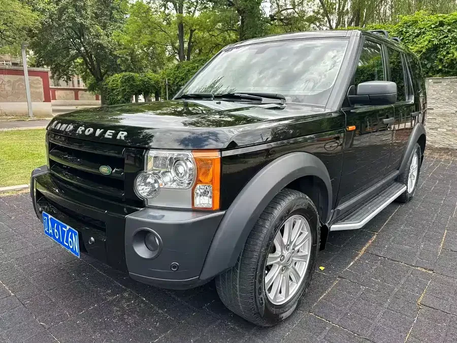 Land Rover finds