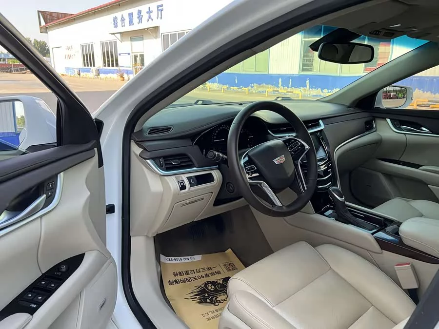 Cadillac XTS