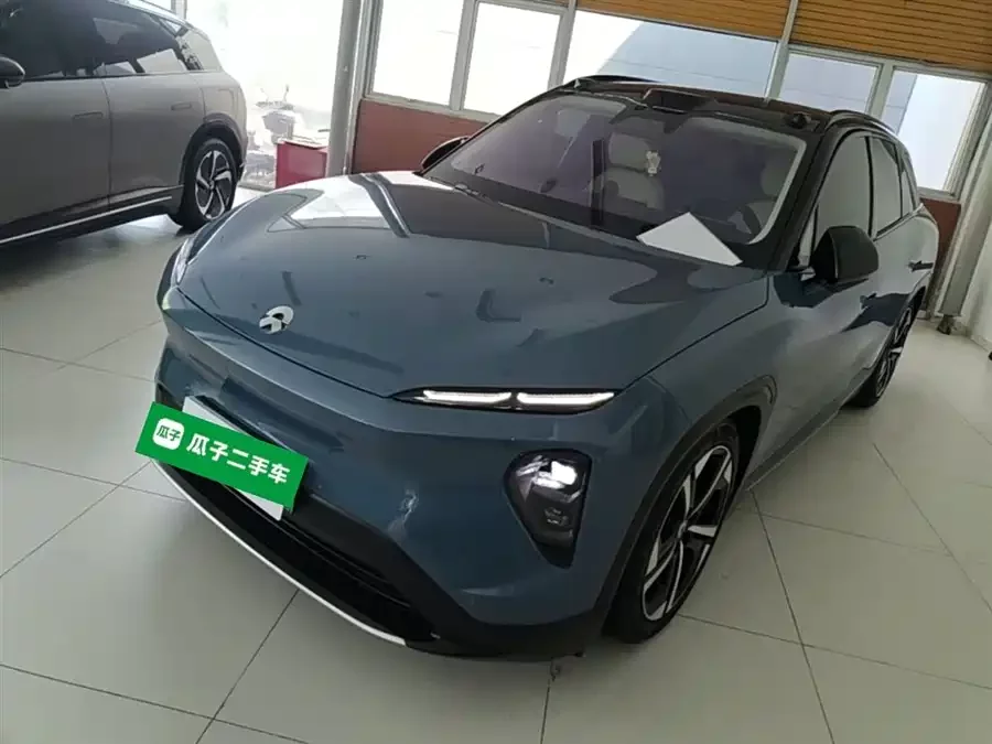NIO ES7