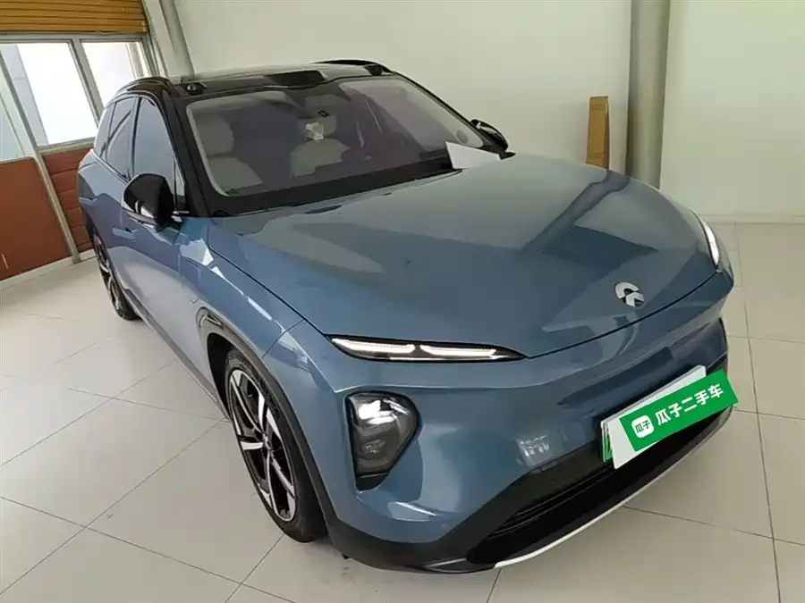 NIO ES7