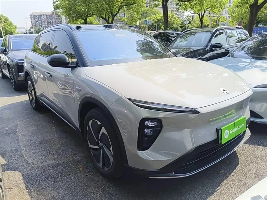 NIO ES6