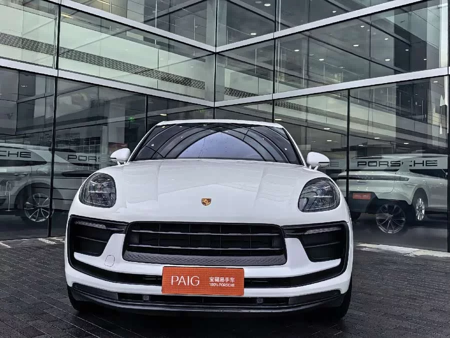 Porsche Macan