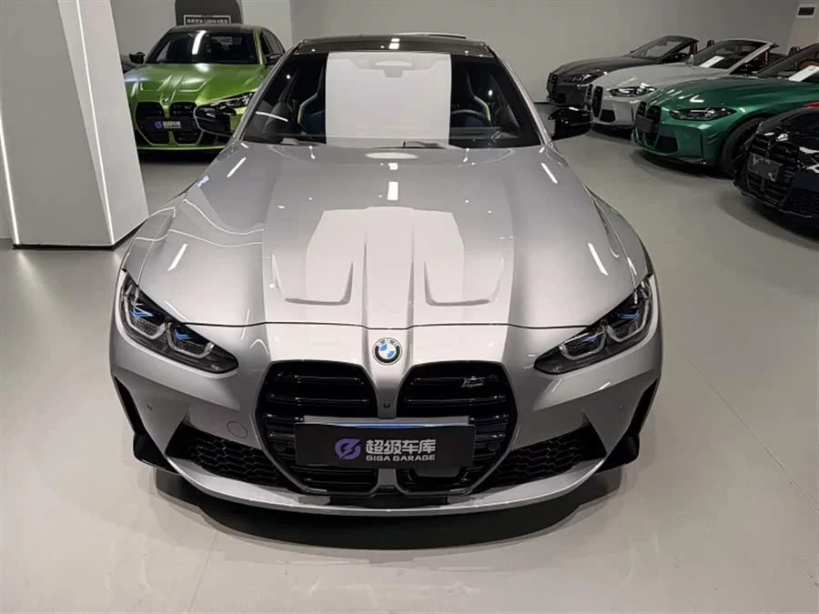 BMW M4