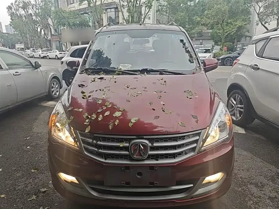 BAIC M20