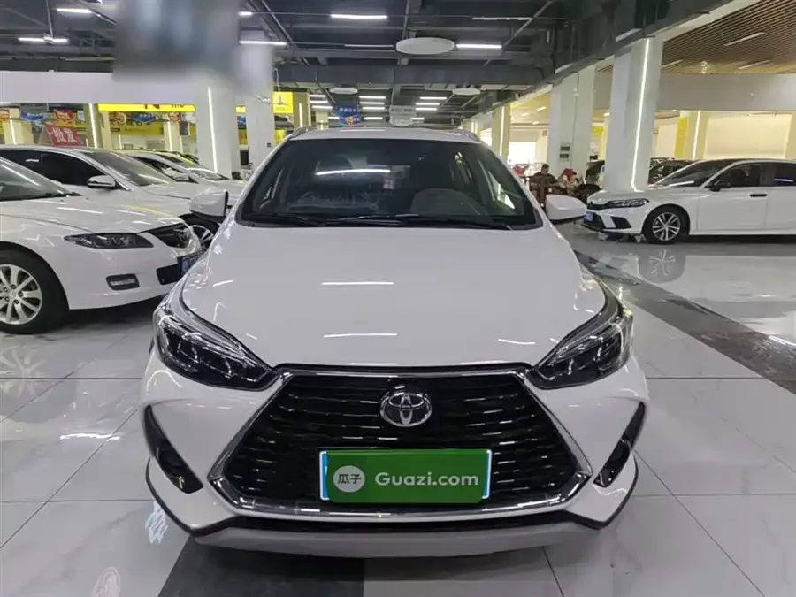 Toyota YARiS L