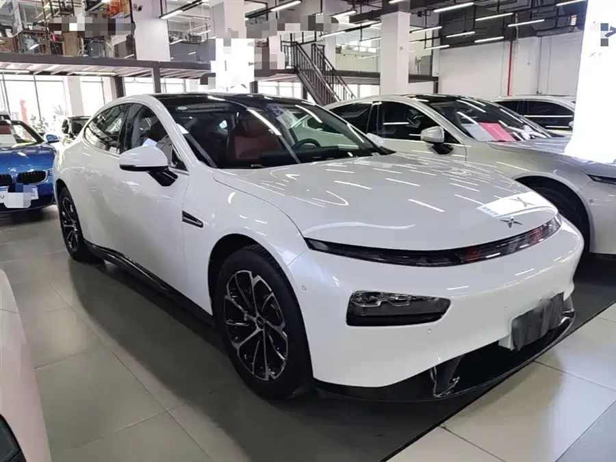 Xpeng P7