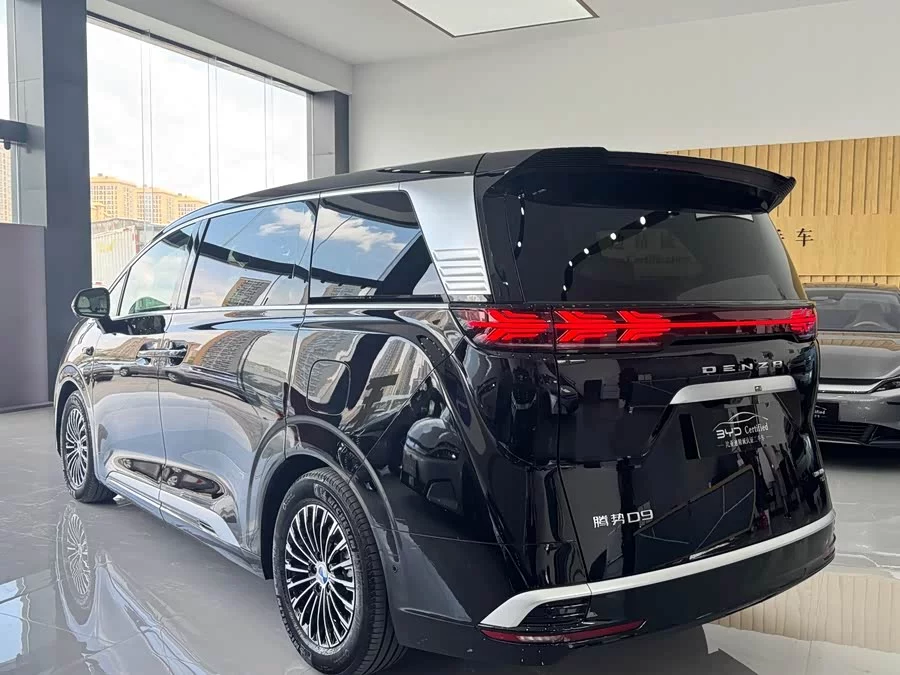 BYD D9