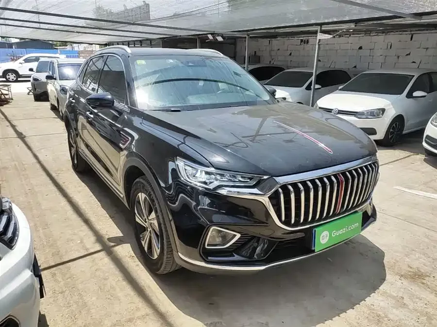 Hongqi HS5